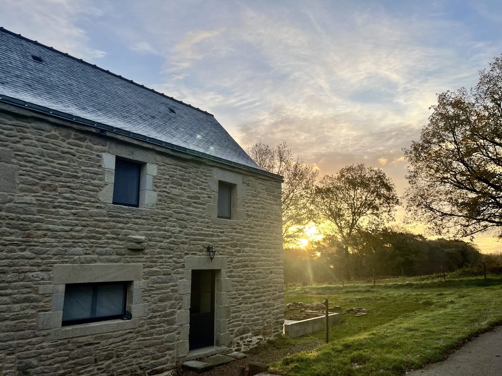 Gîte Ker Zélia à Cruguel en Bretagne fin de journée